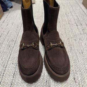 Woman’s Brown Suede Loafer boots - Gucci
